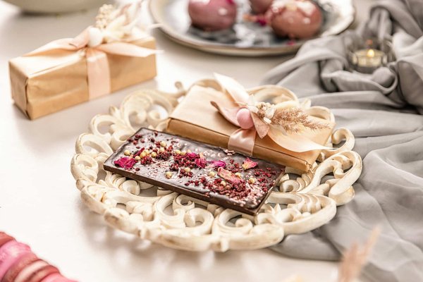 What Are the Techniques for Making Homemade Pasta without a Machine?